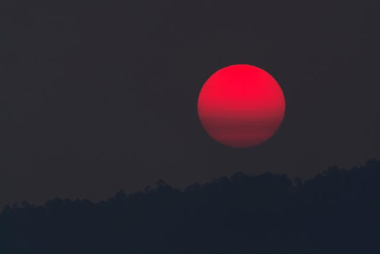 7 načinov, kako polna luna vpliva na razmerja in spolnost - Temptico